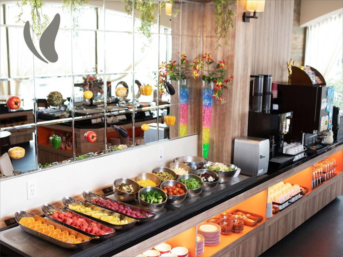 Almont Hotel Naha Omoromachi Kültér fotó